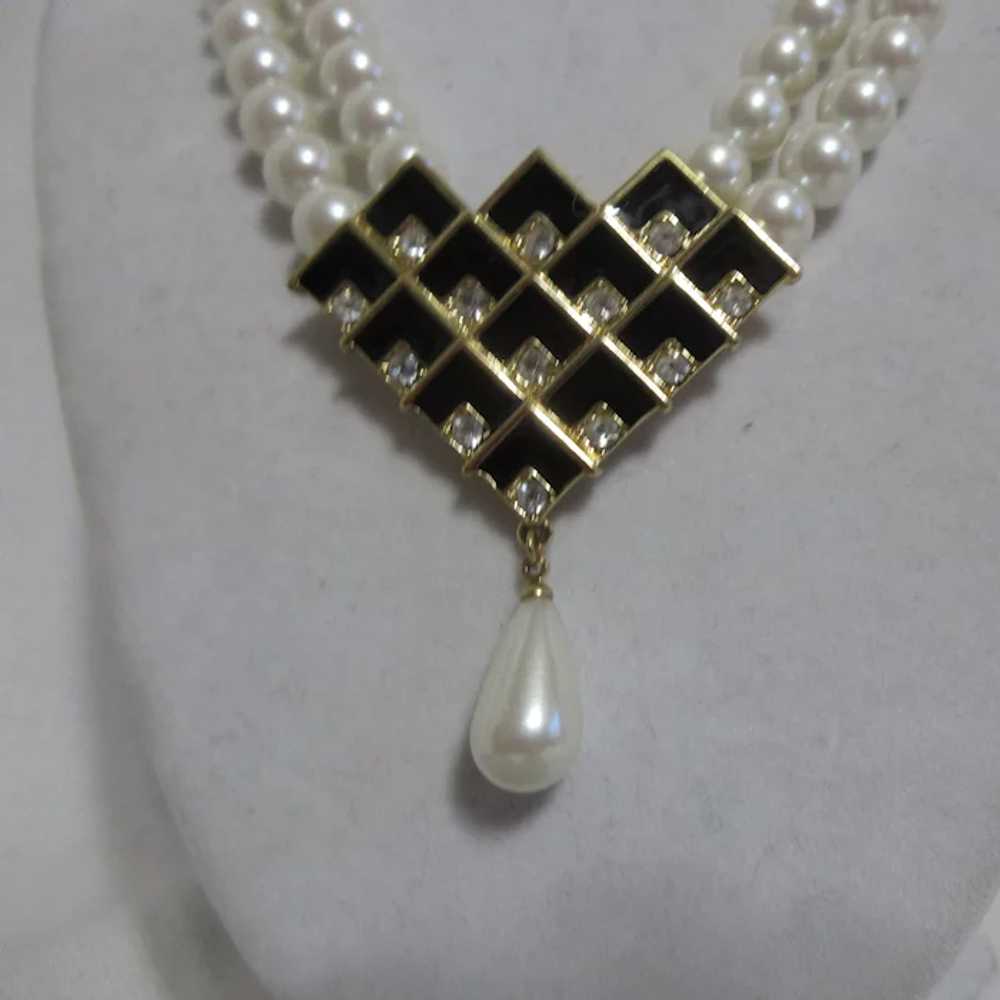 Unsigned 2 Strand Faux Pearl Necklace with Black … - image 3