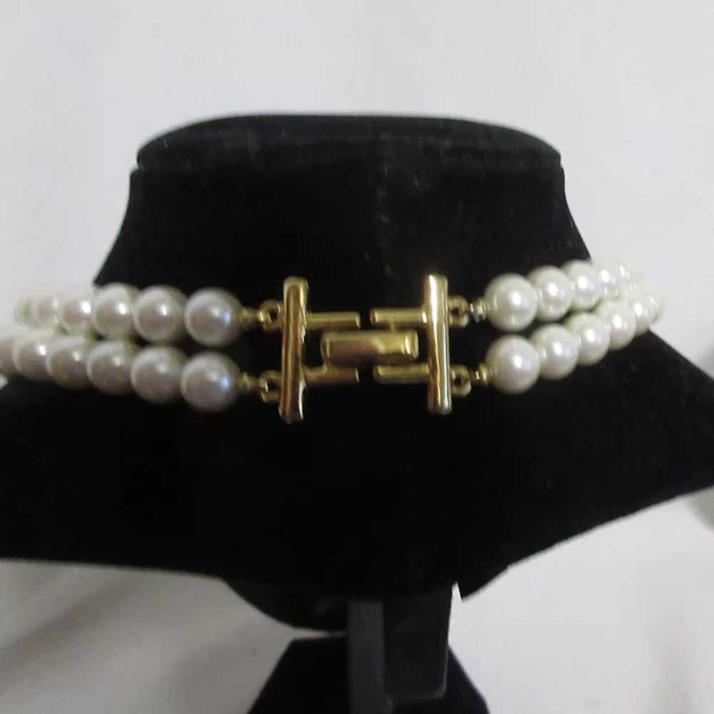 Unsigned 2 Strand Faux Pearl Necklace with Black … - image 8