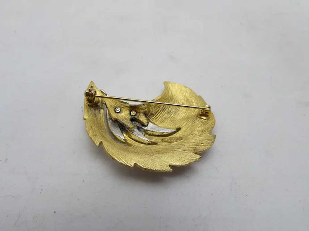 Vintage JJ Brushed Goldtone Pin With Pave Crystals - image 7