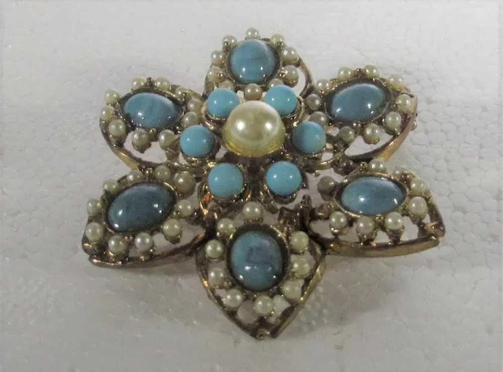 Vintage Goldtone Pin with Faux Turquoise and Faux… - image 4