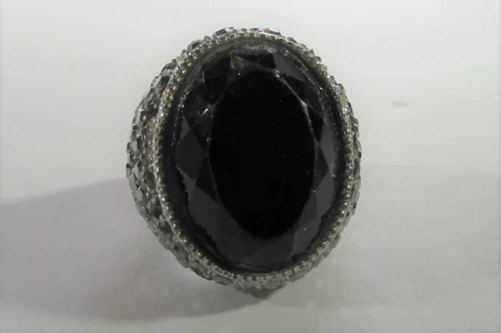 Vintage 1980's Costume Ring with Faux Onyx and Ma… - image 2