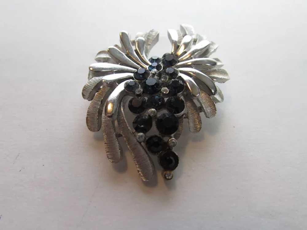Crown Trifari Silver Tone Pin With Sapphire Cryst… - image 7