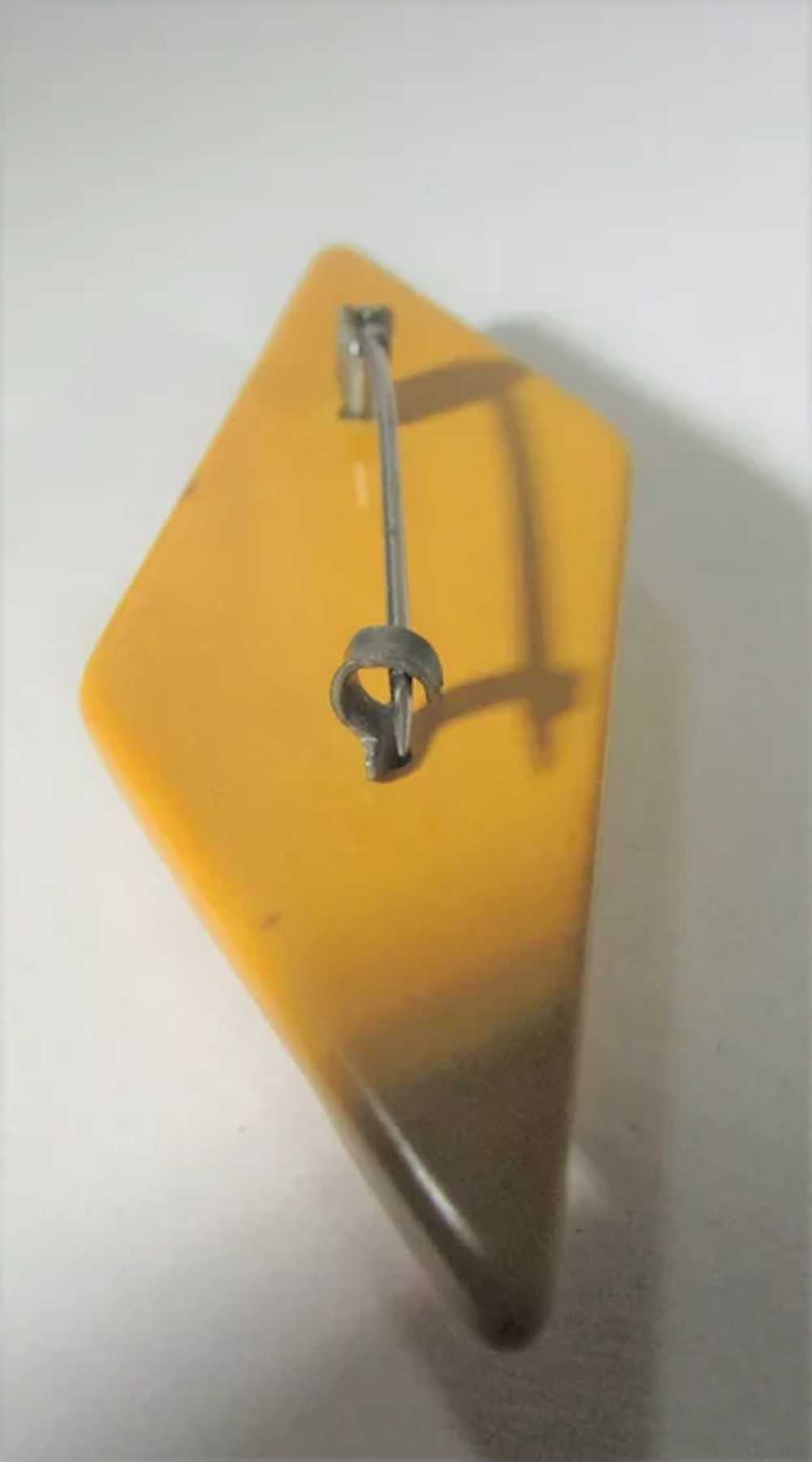 Bakelite Geometric Carved Pin In Yellow - image 8