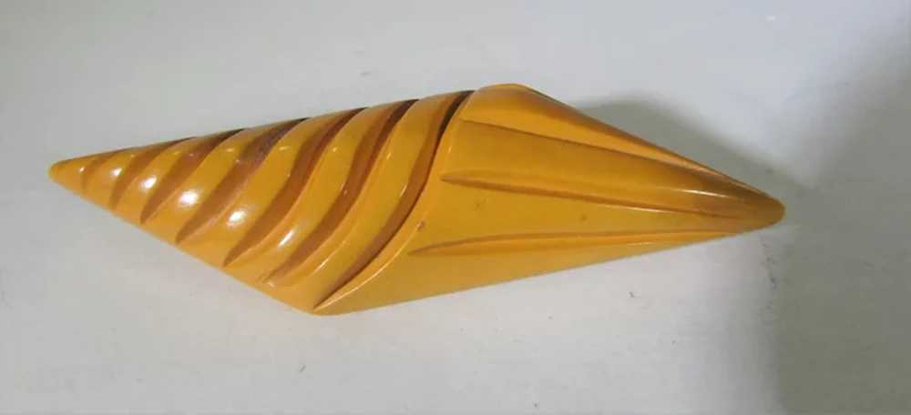 Bakelite Geometric Carved Pin In Yellow - image 9