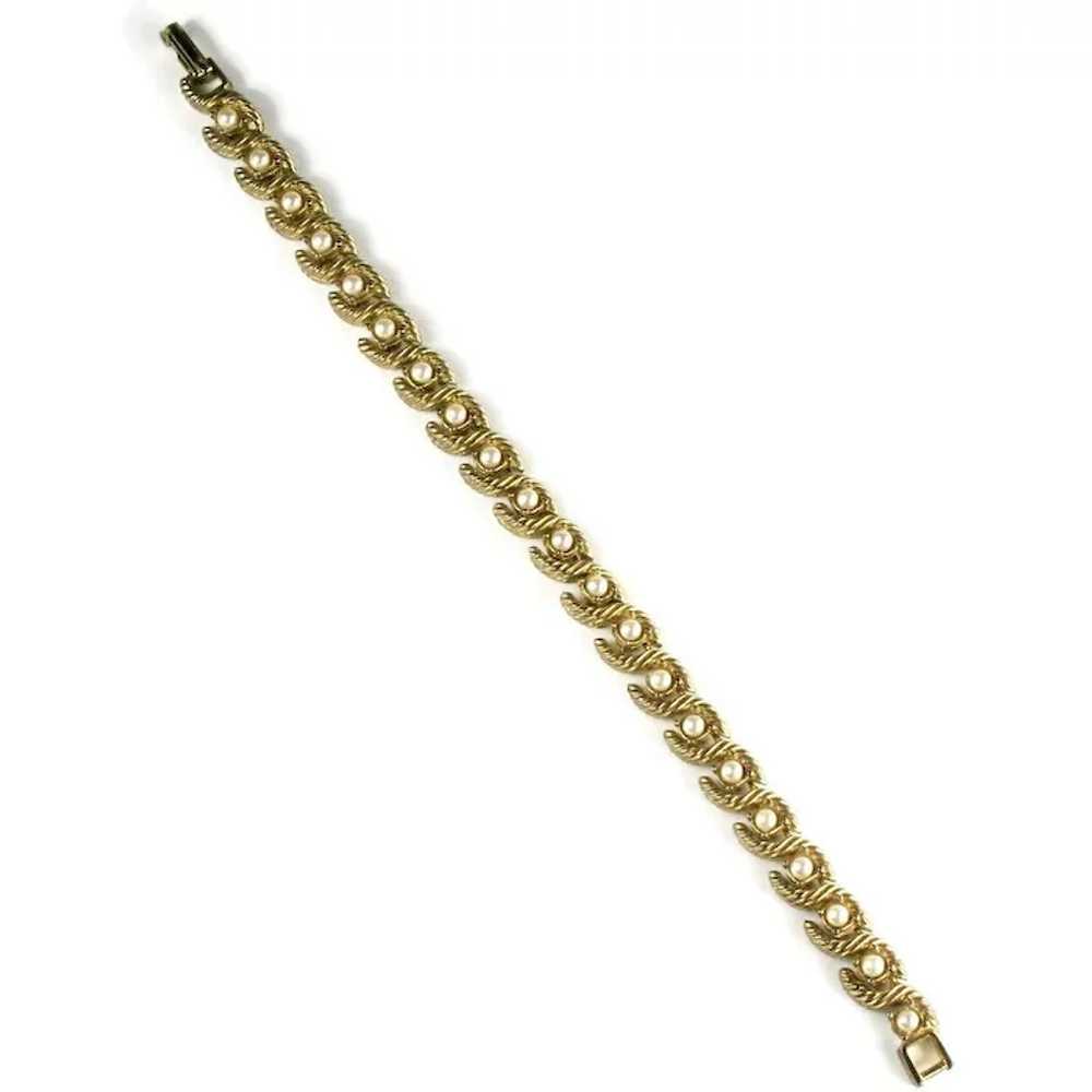 Vintage Goldtone Imitation Pearl Rope Edge Bracel… - image 2