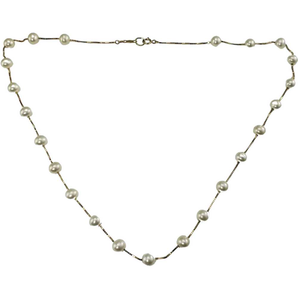 Vintage 10 Karat Yellow Gold and Pearl Necklace - image 1