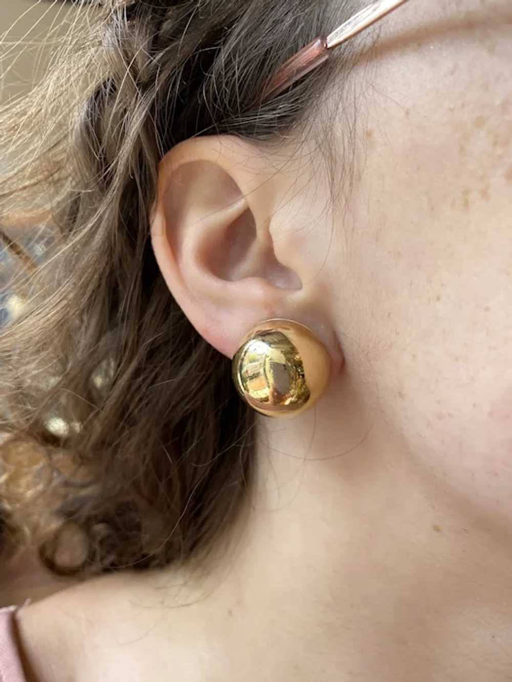14K Yellow Gold Earring - image 4