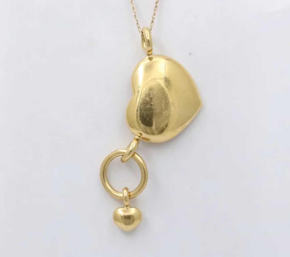 Cool Vintage Hearts 18K Yellow Gold Pendant Charm - image 2