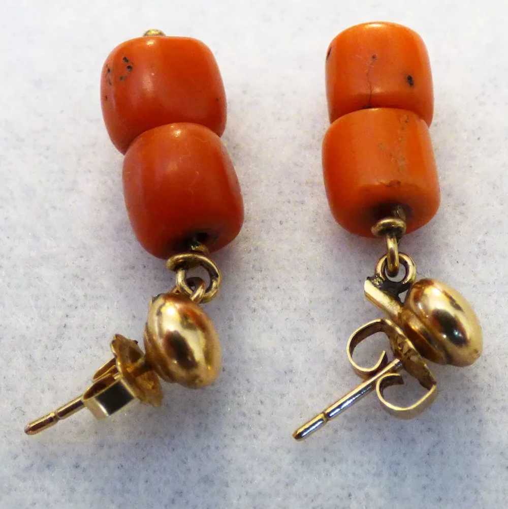 14k and Barrel Coral Earrings - image 2