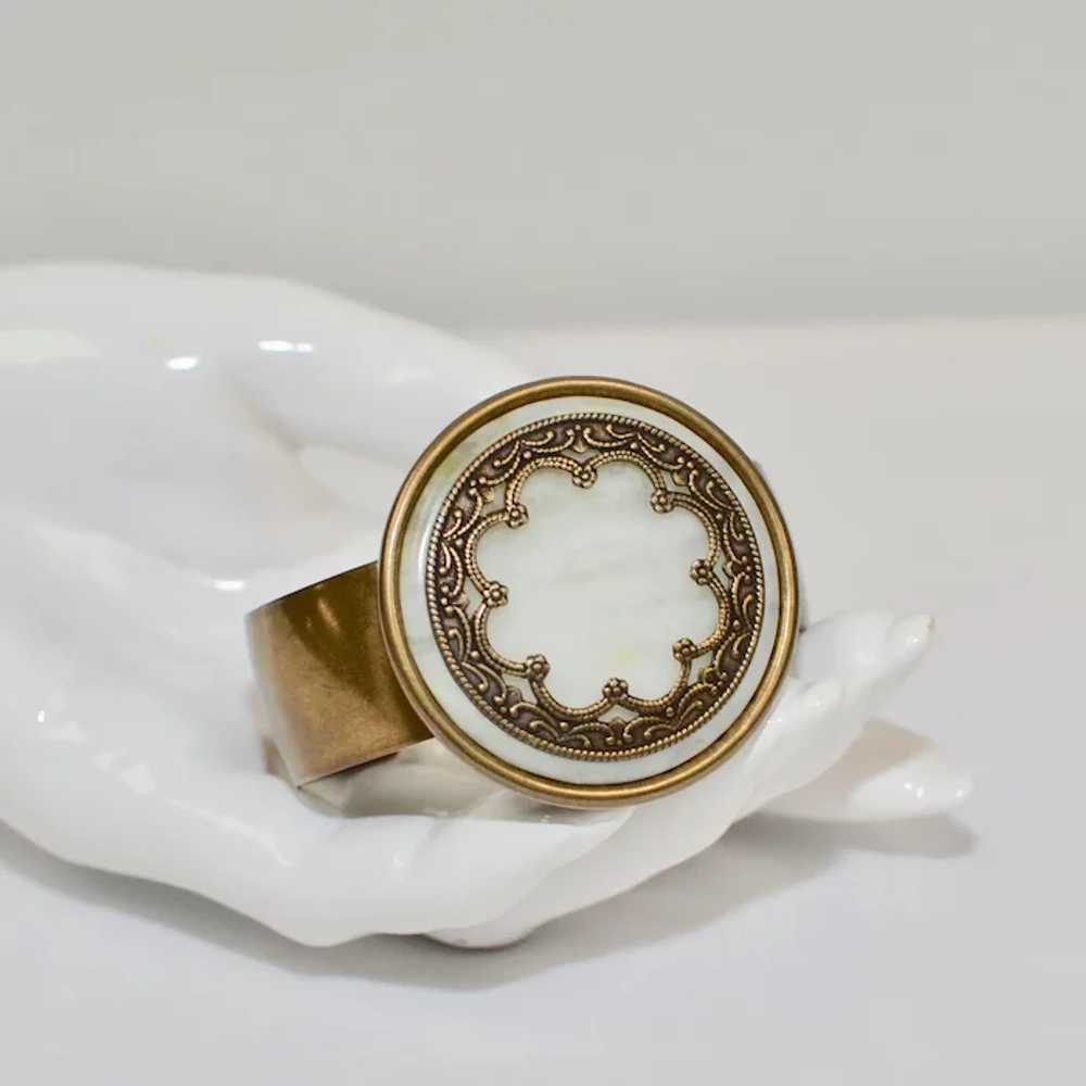 Vintage Jan Michaels San Francisco Ring- Adjus. size, 7+ outlets Quartz