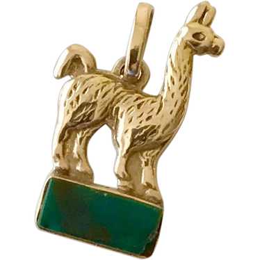 LLama or Alpaca Vintage Charm 18K Gold Bloodstone… - image 1