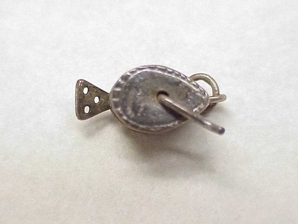 Moving Pencil Sharpener Vintage Charm Three-Dimen… - image 3