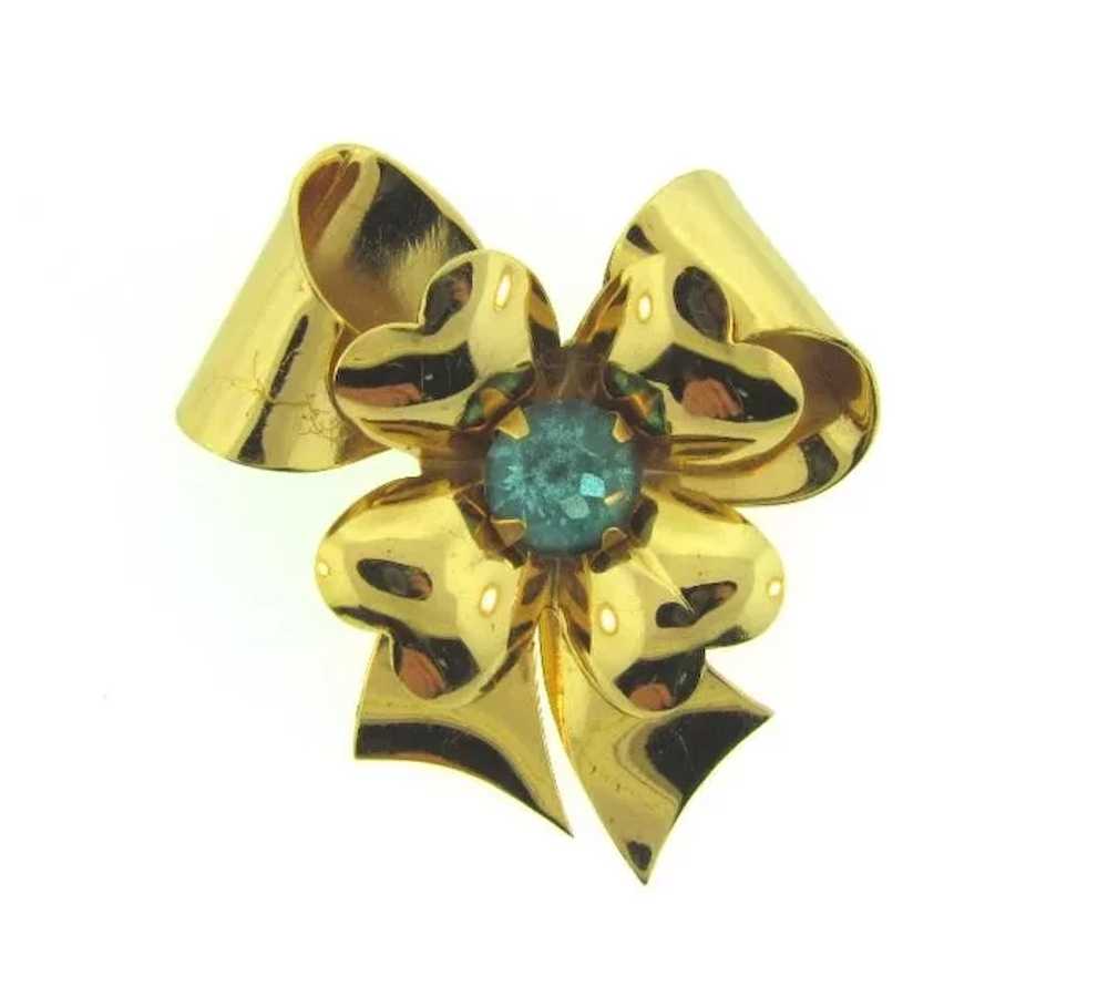 Signed Coro 1940's flower Brooch with center blue… - image 4