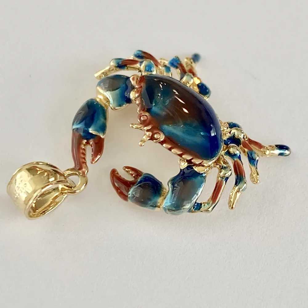 Blue Crab Vintage Charm/Pendant 14K Gold Colorful… - image 2