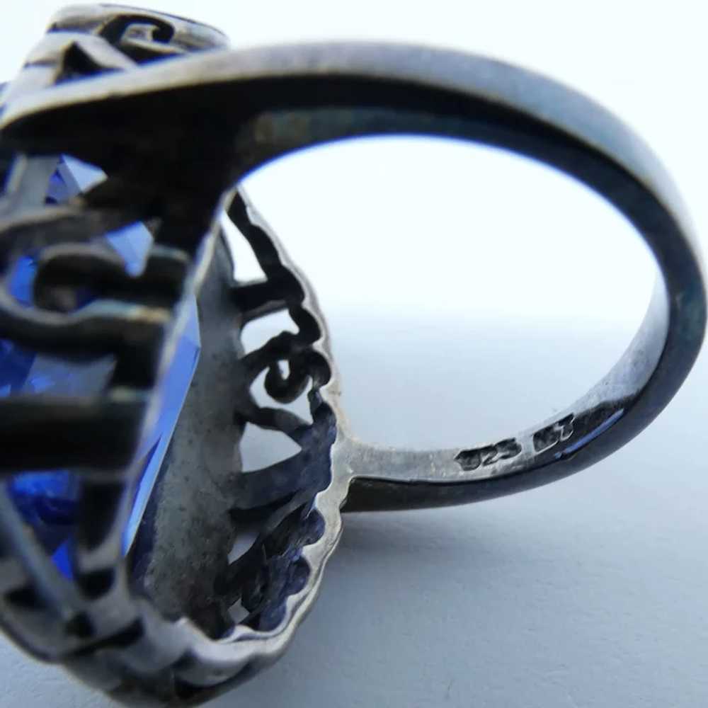 Vintage Sterling Silver Blue CZ and Marcasite Ring - image 5