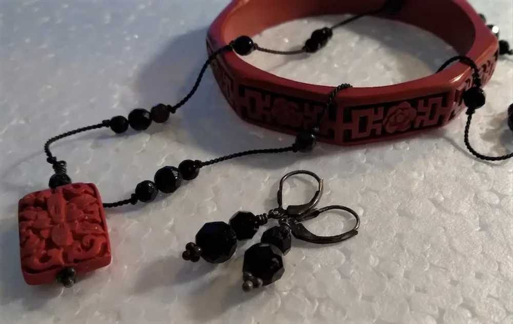 Chinoiserie Parure 3 pieces  Red Cinnabar Necklac… - image 4