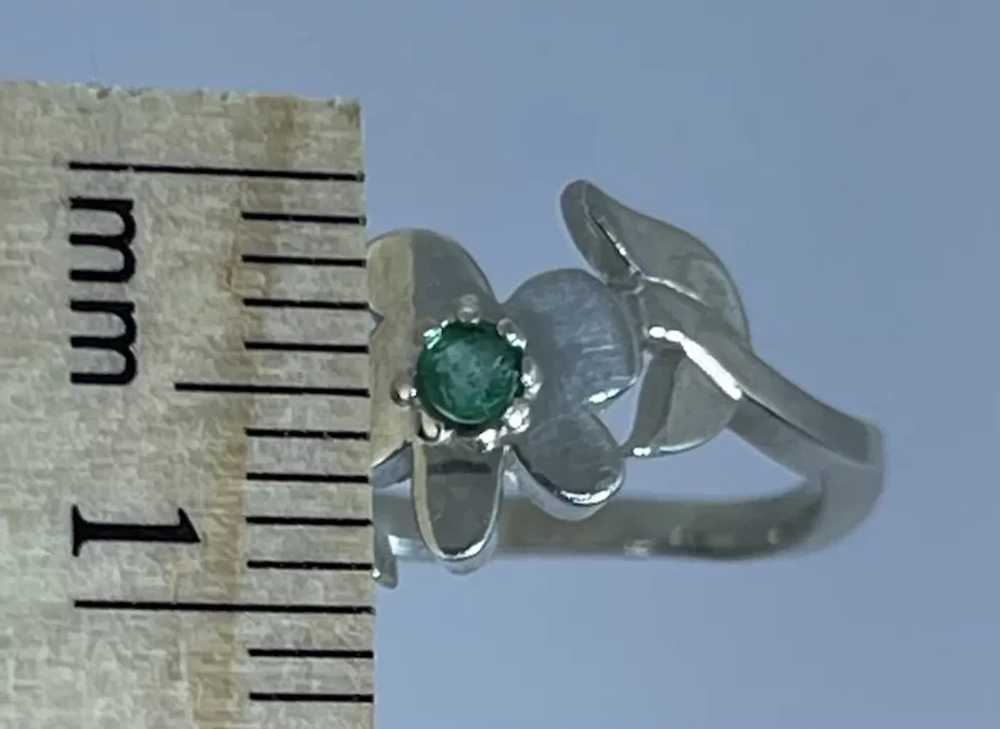 14k Hand Crafted Emerald Ring - image 4