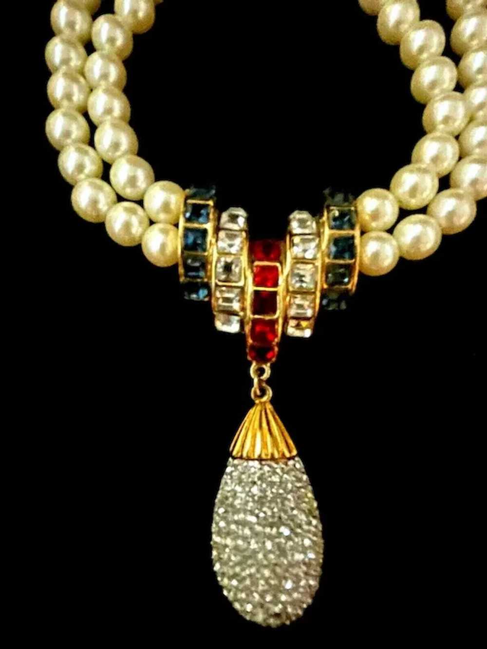 Moghul "Jeweled" Ben Amun Faux Pearl Necklace Dan… - image 2