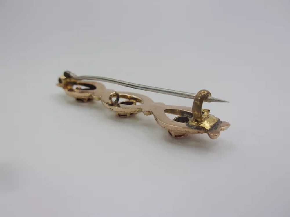 9ct Yellow Gold & Glass Brooch c1910 - image 3