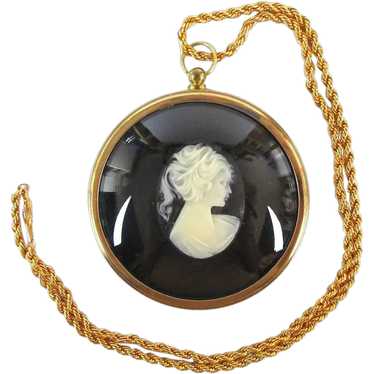 Off The Wall English Pony Tail Cameo Pendant Neck… - image 1