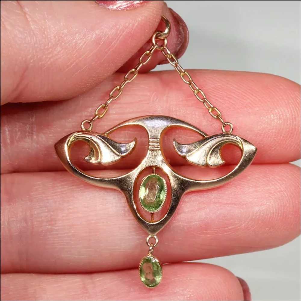 Antique Art Nouveau Peridot Pendant in 9k Gold, E… - image 5