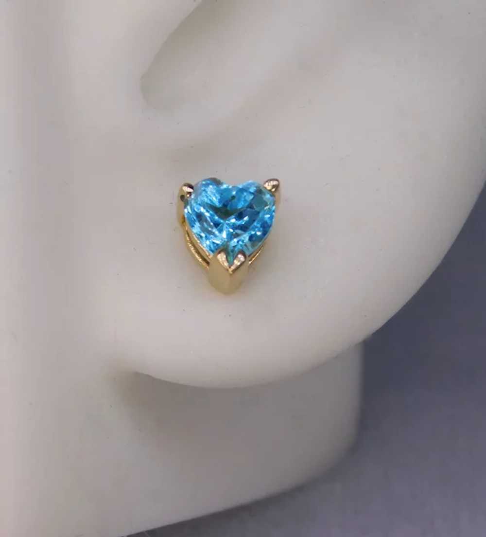 14k Yellow Gold Blue Topaz Heart Stud Earrings Es… - image 10