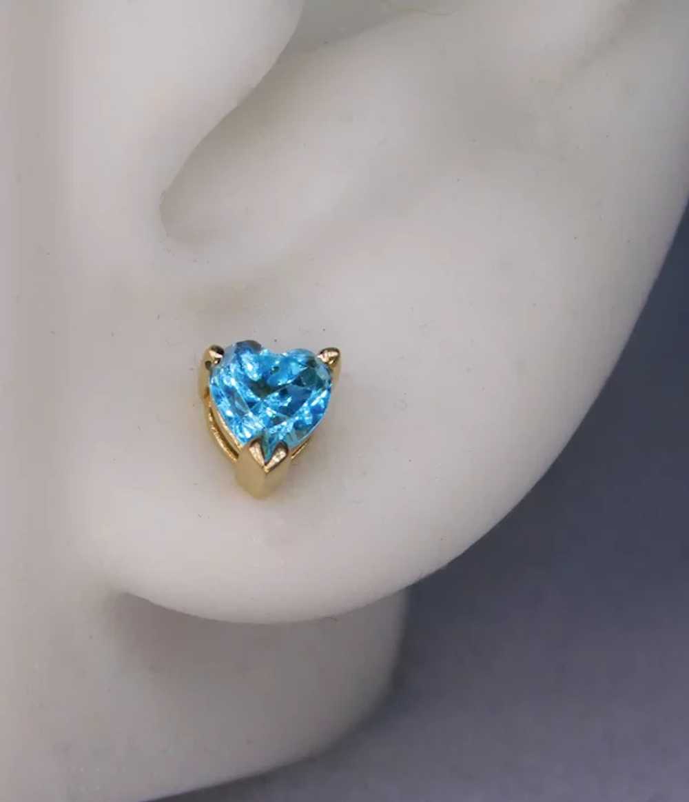 14k Yellow Gold Blue Topaz Heart Stud Earrings Es… - image 8