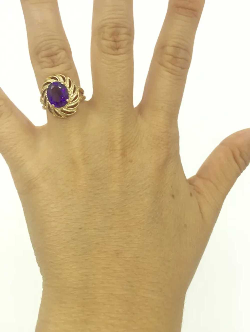 14K Yellow Gold Amethyst Purple Oval Gemstone Ring - image 12