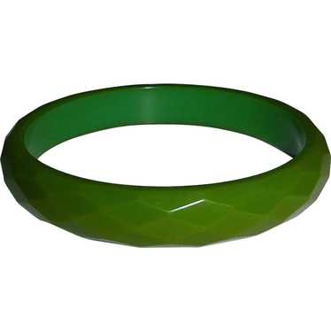 Bakelite Faceted Green Bangle Bracelet
