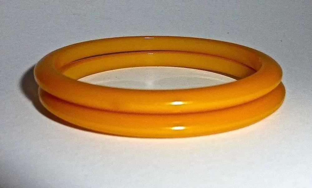 Set of 2 Amber Yellow Bakelite Bangle Bracelets - image 5