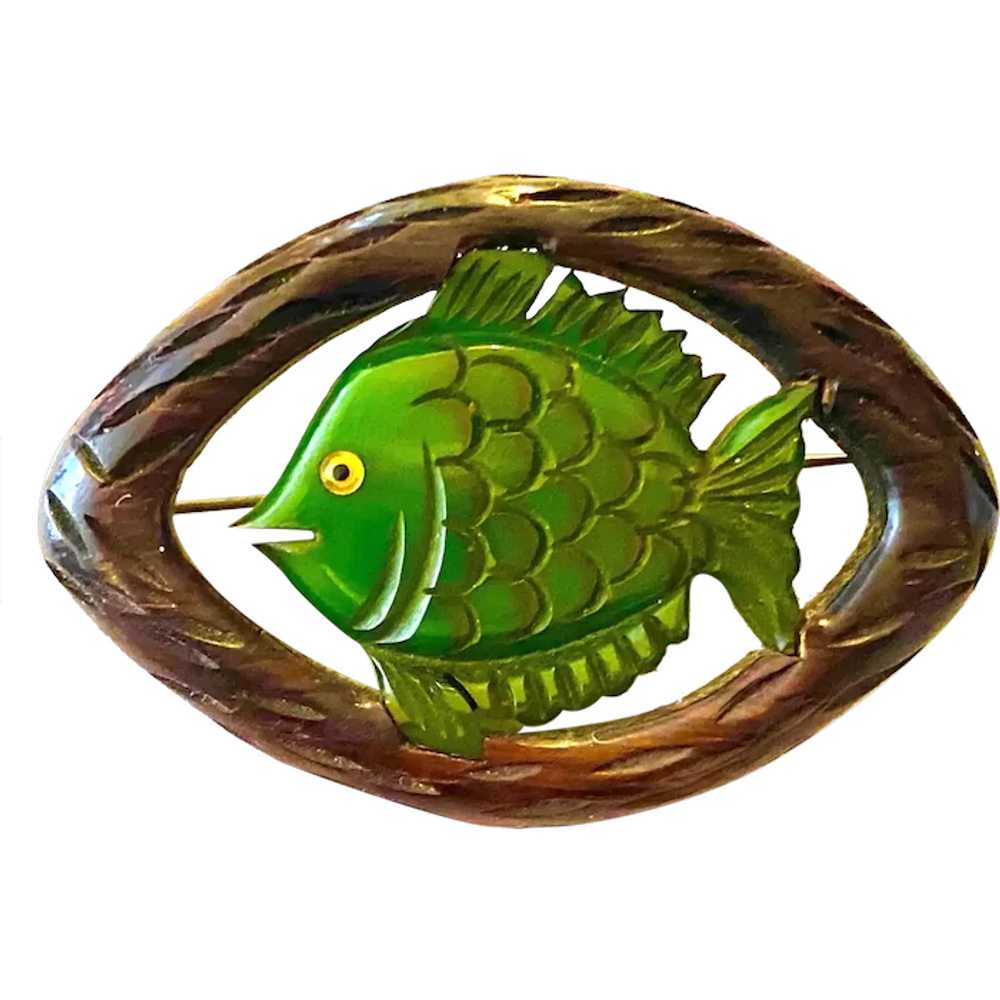 1930s Art Deco Wood and Green Bakelite Fish Brooc… - image 1