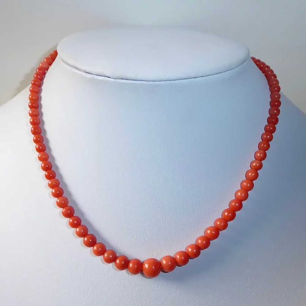 Salmon Coral Graduated Bead Necklace 10k Clasp - image 10