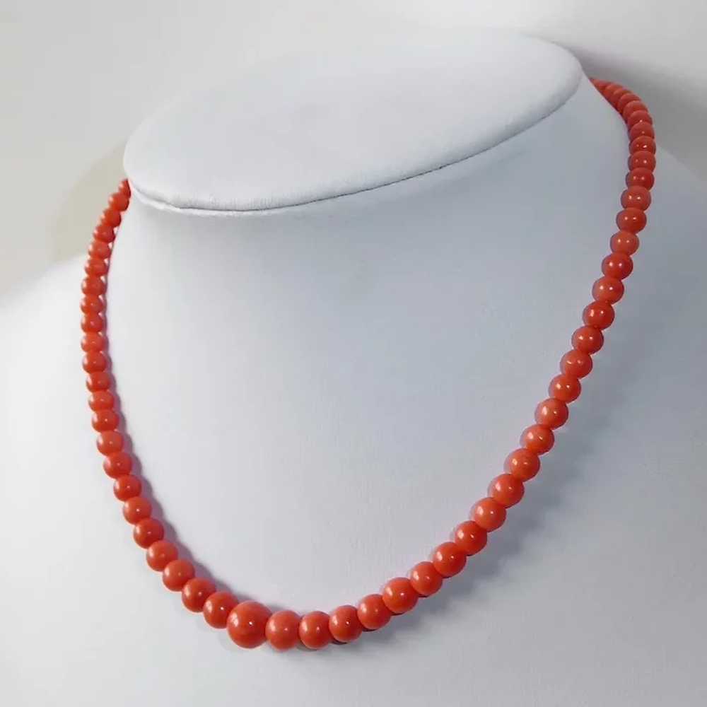 Salmon Coral Graduated Bead Necklace 10k Clasp - image 12