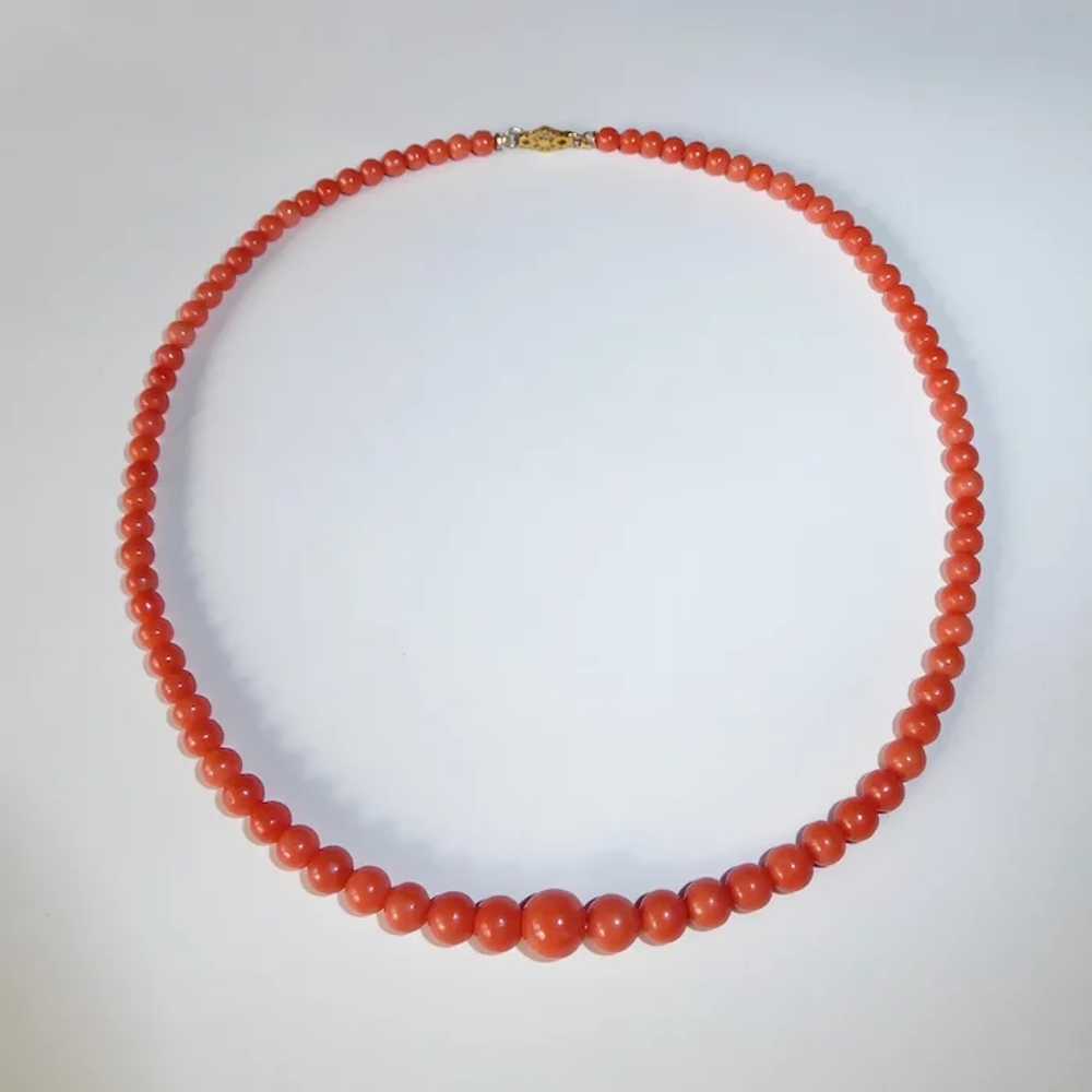 Salmon Coral Graduated Bead Necklace 10k Clasp - image 5