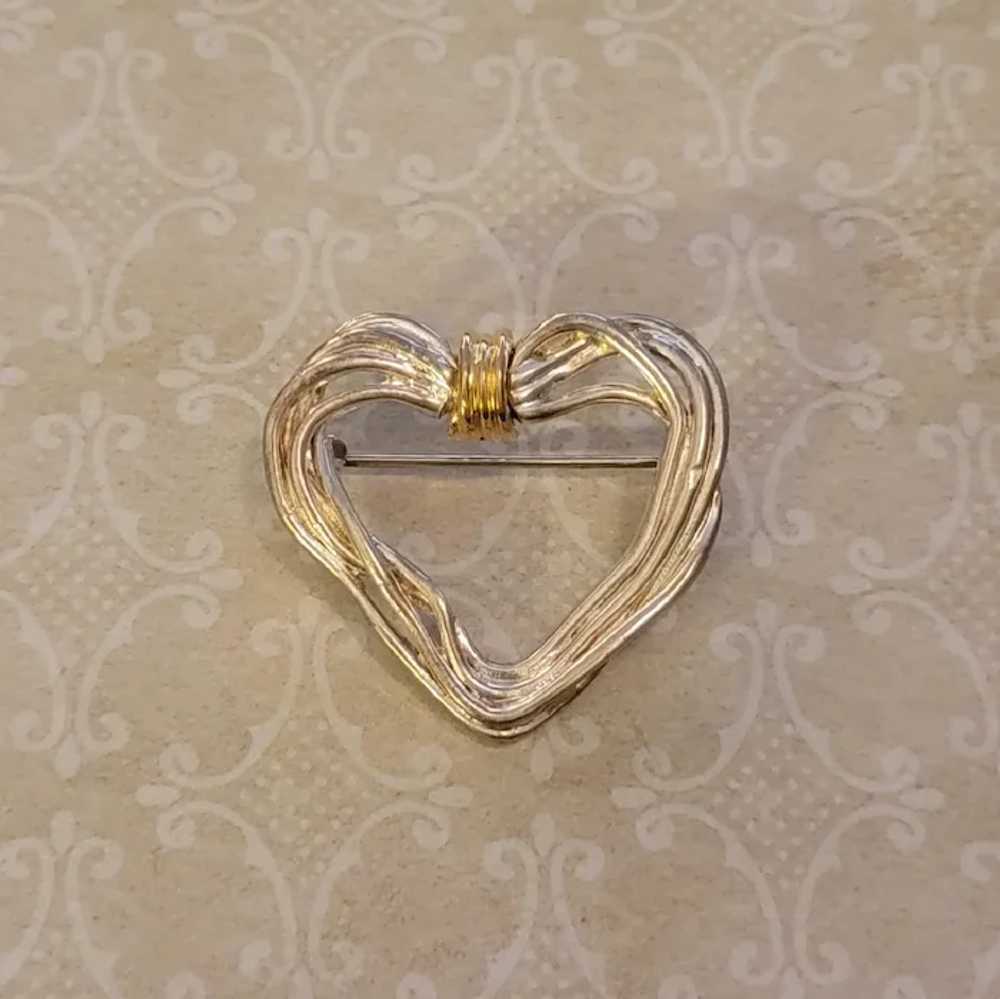 Silver Tone Freeform Wire Heart Brooch with Gold … - image 3