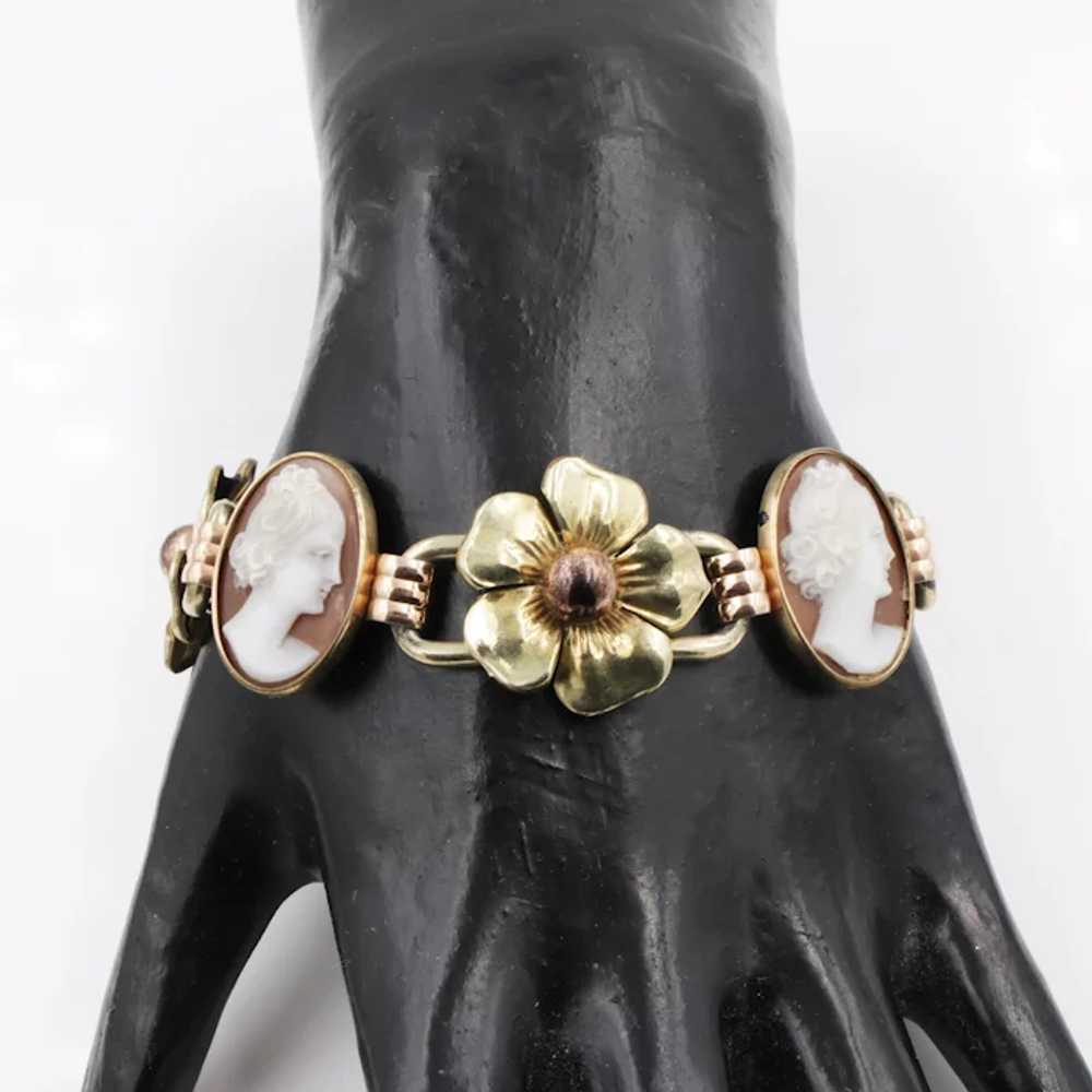 Kreisler Signed Bracelet Carved Cameo Flower 1940… - image 5