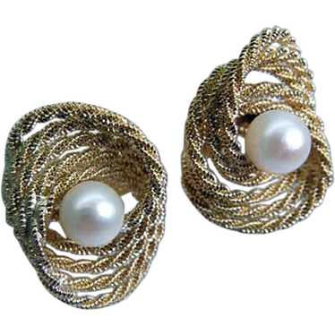 Designer UNOAERRE 14K Gold Pearl Earrings ITALY