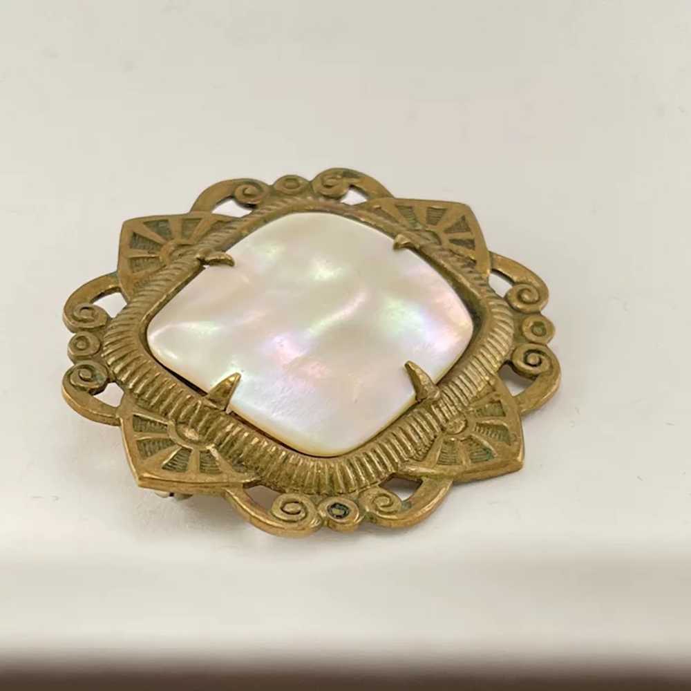 Victorian Mother of Pearl C-Clasp Brooch - Gem