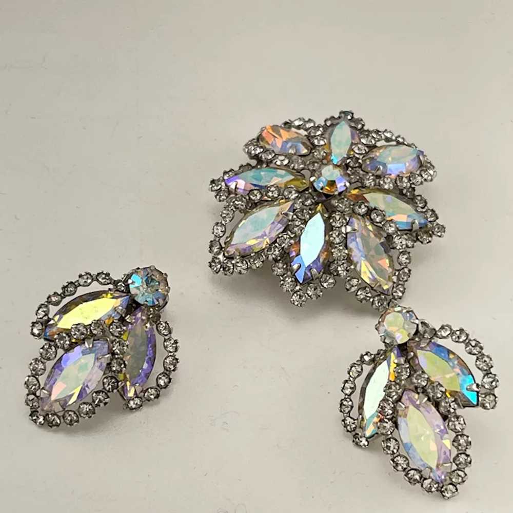 Aurora borealis Weiss Brooch and earring set. - image 7