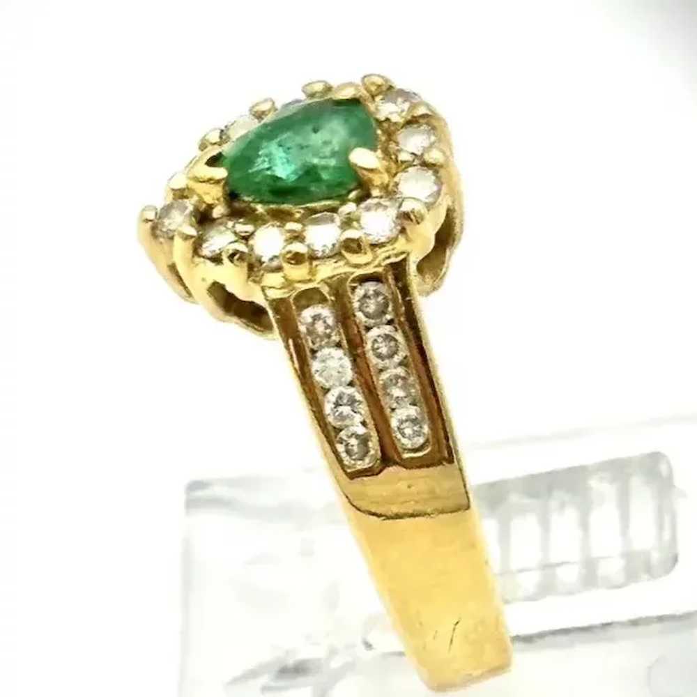 14kt Ladies vintage emerald and diamond ring. - image 2