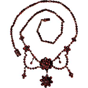 GARNET NECKLACE - A Stunning Mid-1800s Victorian B