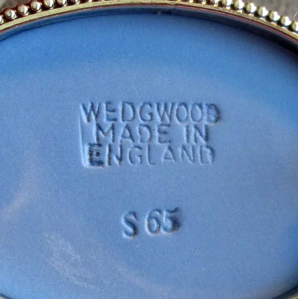 SS Blue & White Wedgwood Cameo Pin with Original … - image 4