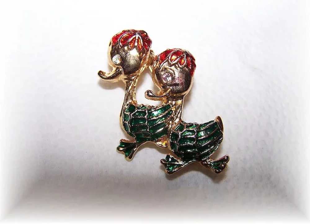 Too Cute Vintage Enamel Duck Brooch - image 1