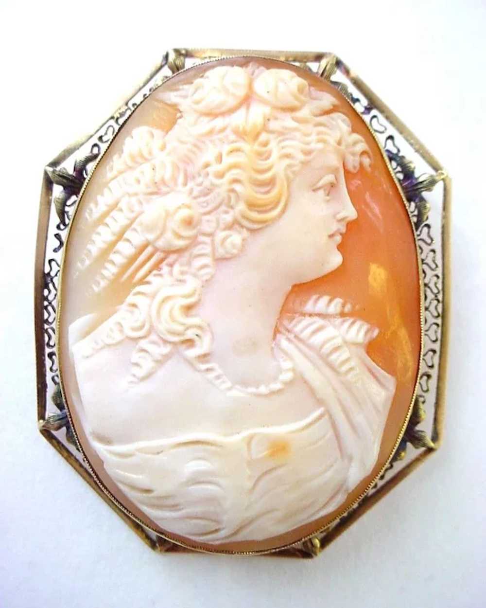 Large and Beautiful 14K Filigree Antique Cameo Pi… - image 2