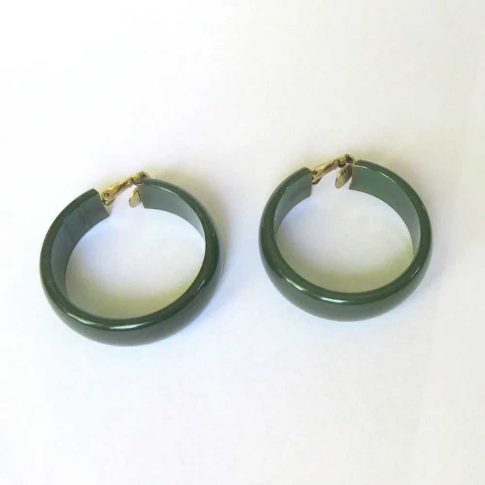 Vintage Hoop Earrings, Green Lucite, Large Clip O… - image 5