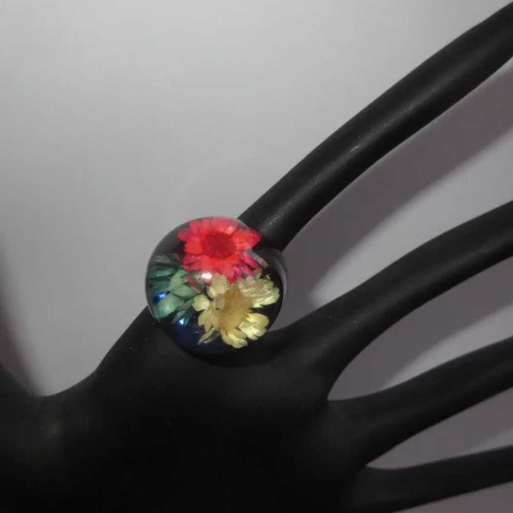 Lucite Bubble Ring, Straw Flowers, Vintage 1960's… - image 2