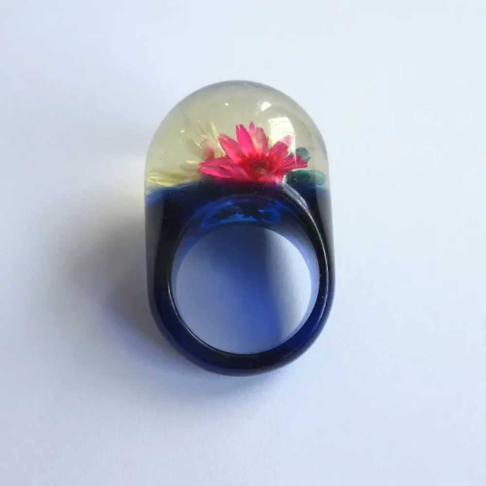 Lucite Bubble Ring, Straw Flowers, Vintage 1960's… - image 6