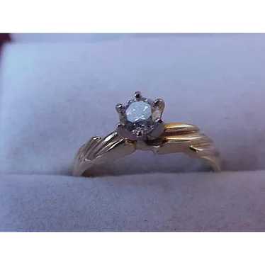 Estate 14k Yellow Gold Engagment Solitaire Brillia