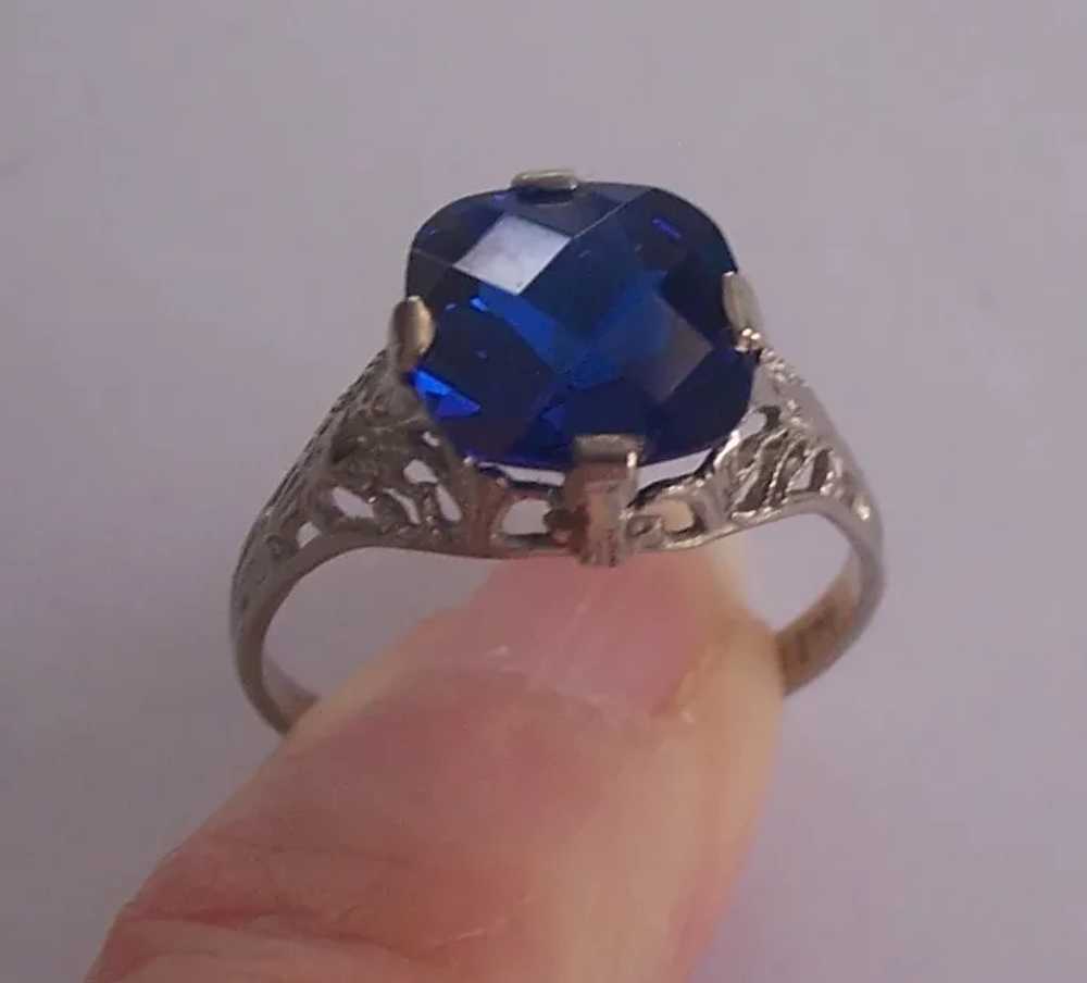 10K White Gold Filigree Ring Art Deco Blue Gemsto… - image 4