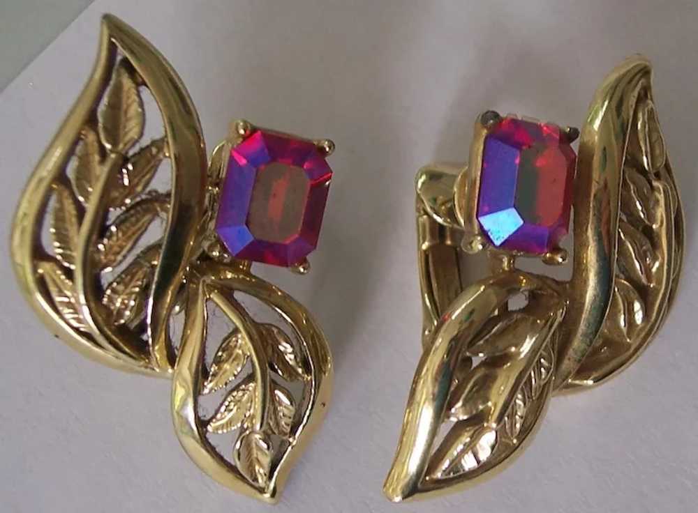 Coro Raspberry AB Rhinestone Necklace & Earrings … - image 6